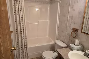 703 Dauphin Dr, Cranberry Township, PA 16066 - Photo 17