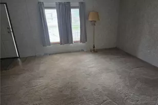 703 Dauphin Dr, Cranberry Township, PA 16066 - Photo 5