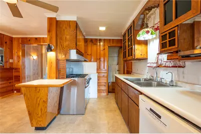 608 Fairmont St, Latrobe, PA 15650 - Photo 9