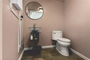 690 Main St, Vintondale, PA 15961 - Photo 11