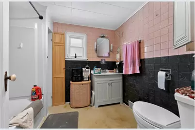 35 E Elm St, Fairchance, PA 15436 - Photo 13