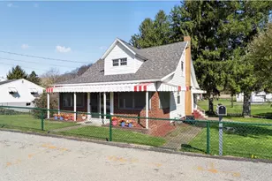 35 E Elm St, Fairchance, PA 15436 - Photo 1