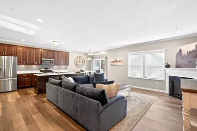 6459 Lindsey Ln, Murrysville, PA 15632 - Photo 7