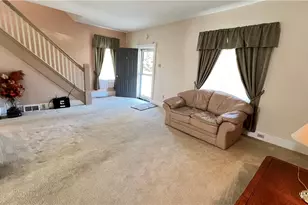 421 Argonne Dr, New Kensington, PA 15068 - Photo 9