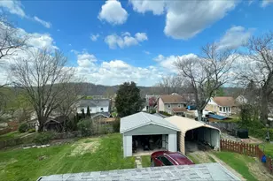 421 Argonne Dr Dr, New Kensington, PA 15068 - Photo 5