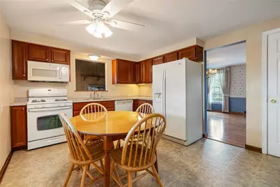 1001 Centergate Drive, Bethel Park, PA 15102 - Photo 7