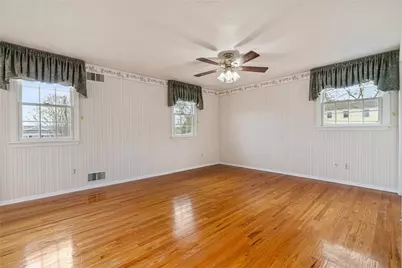 1001 Centergate Drive, Bethel Park, PA 15102 - Photo 15