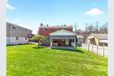 1543 Roosevelt Ave, South Park, PA 15129 - Photo 17