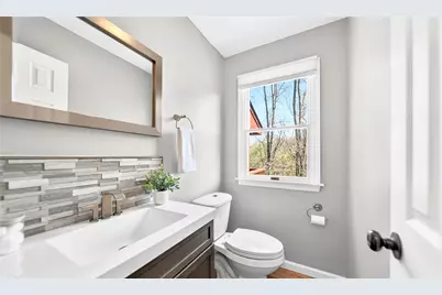 1106 Highland Ave, Harmony Township, PA 15003 - Photo 13