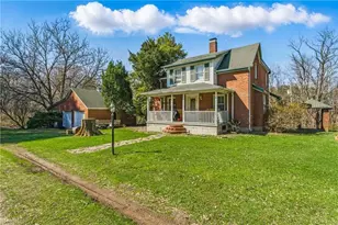 143 Gracie Ln, Adams Township, PA 16046 - Photo 1