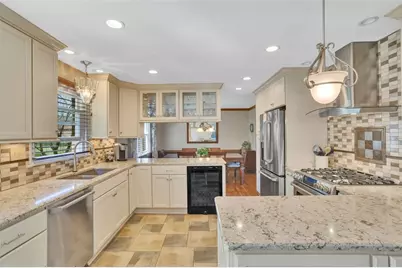 34 Fieldstone Pl, Zelienople, PA 16063 - Photo 5