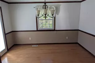 105 Ramage Rd, Pittsburgh, PA 15214 - Photo 11