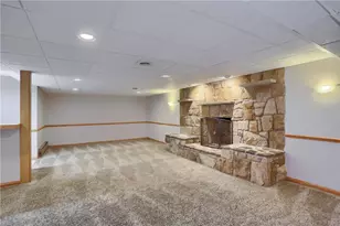 110 Larkspur Cir, Penn Township, PA 16002 - Photo 37