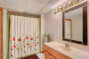 110 Larkspur Cir, Penn Township, PA 16002 - Photo 39
