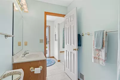 1064 Timberwood Dr, Chippewa Township, PA 15010 - Photo 25