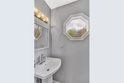 3448 Harbison St, Pittsburgh, PA 15212 - Photo 11