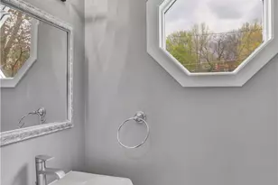 3448 Harbison St, Pittsburgh, PA 15212 - Photo 11