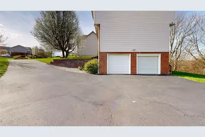 104 Whitetail Dr, Chippewa Township, PA 15010 - Photo 5