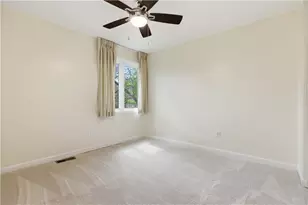 146 Locust Ct, Ross Twp, PA 15237 - Photo 17