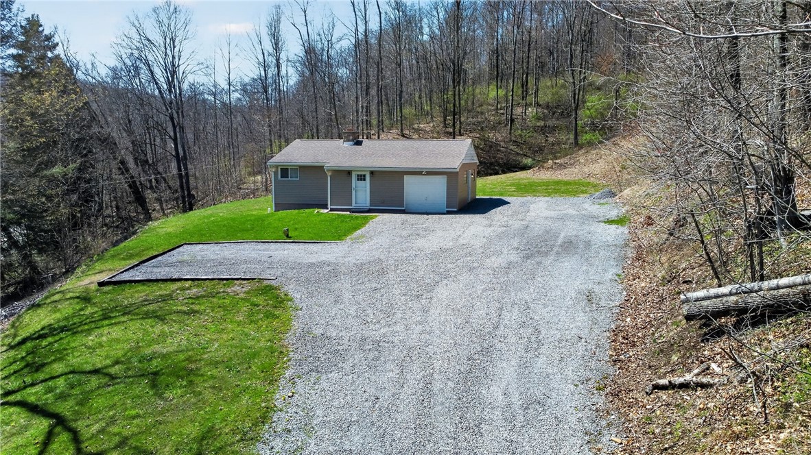 2523 Union Valley Rd, Wampum, PA 16157 - MLS 1748376 - Coldwell Banker
