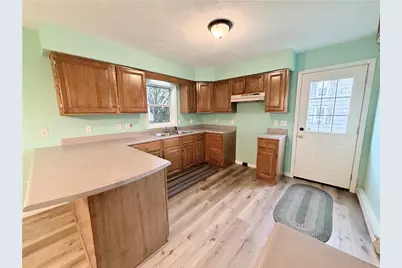 402 W Poplar Street, Grove City Boro, PA 16127 - Photo 9