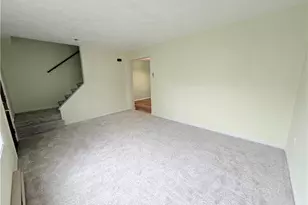 402 W Poplar St, Grove City Boro, PA 16127 - Photo 5