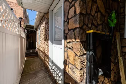 13 3rd St, Pittsburgh, PA 15215 - Photo 3