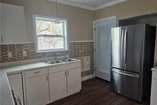 330 W Venango, Mercer Boro, PA 16137 - Photo 11