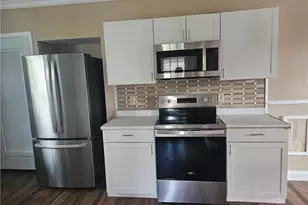 330 W Venango, Mercer Boro, PA 16137 - Photo 9