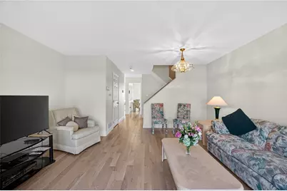 8 Waterside Pl, Washington's Landing, PA 15222 - Photo 9