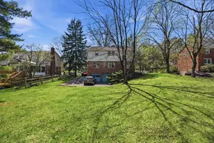 108 Oxbridge Dr, Ross Twp, PA 15237 - Photo 31