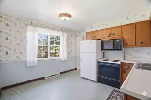 108 Oxbridge Dr, Ross Twp, PA 15237 - Photo 11