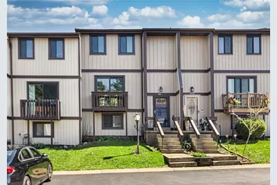 104 Bellwood Ct, Cranberry Township, PA 16066 - Photo 1