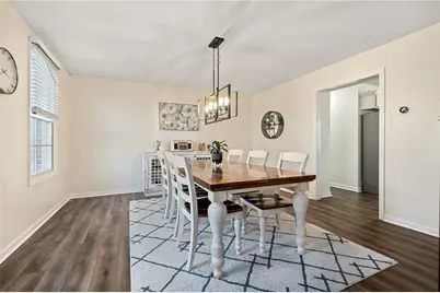 8025 Jordan Court, Moon/Crescent Twp, PA 15108 - Photo 7