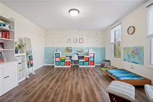 8025 Jordan Ct, Moon/Crescent Twp, PA 15108 - Photo 5