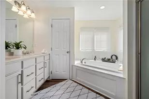 8025 Jordan Ct, Moon/Crescent Twp, PA 15108 - Photo 23