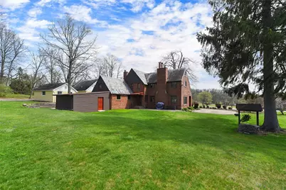 637 E McMurray Rd, Peters Township, PA 15317 - Photo 5