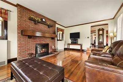 637 E McMurray Rd, Peters Township, PA 15317 - Photo 9