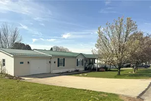 179 Audrey Ln, Somerset Township, PA 15501 - Photo 1