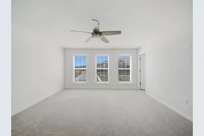 1638 Hastings Park Dr, South Fayette, PA 15017 - Photo 11