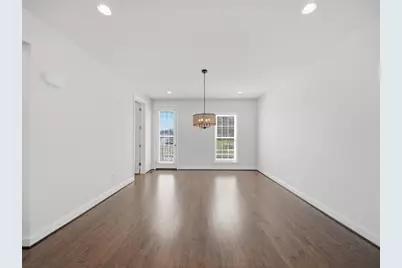 1638 Hastings Park Dr, South Fayette, PA 15017 - Photo 9