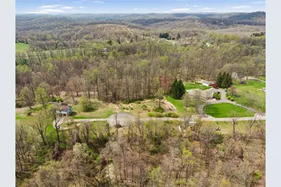 202R Eagles Ln, Murrysville, PA 15668 - Photo 3
