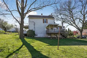 1063 Muldowney Ave, Pittsburgh, PA 15207 - Photo 5