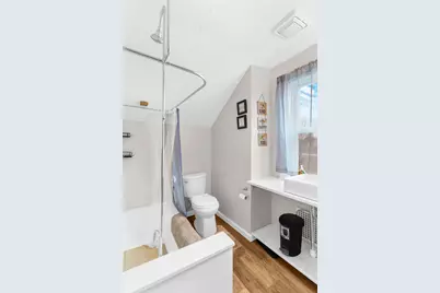 2003 Delaware Ave, New Castle, PA 16105 - Photo 15