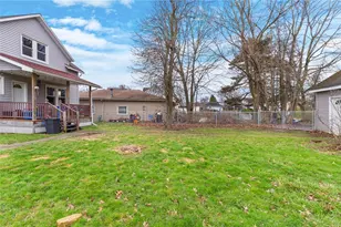 2003 Delaware Ave, New Castle, PA 16105 - Photo 3