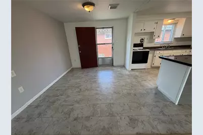 2000 McMinn Street #1, Aliquippa, PA 15001 - Photo 5