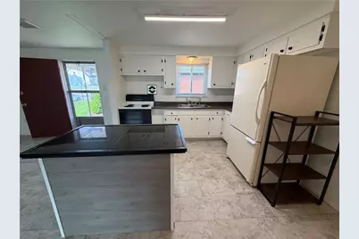 2000 McMinn Street #1, Aliquippa, PA 15001 - Photo 7