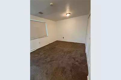 2000 McMinn Street #1, Aliquippa, PA 15001 - Photo 9