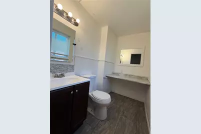 2000 McMinn Street #1, Aliquippa, PA 15001 - Photo 11