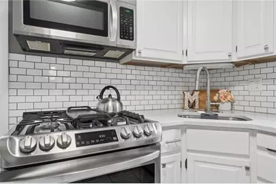 917 Roland Rd, Wilkins Township, PA 15221 - Photo 13